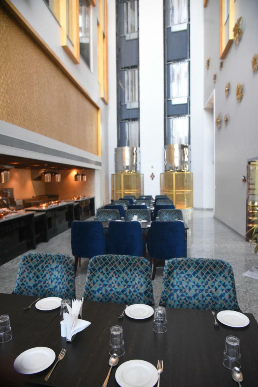 Hotel Accord Premier Raigarh Exterior photo